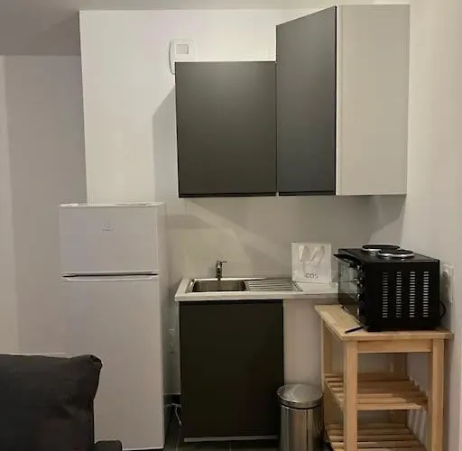 Studio Cozy Pour 4 Avec Terrasse A 20 Minutes De Paris